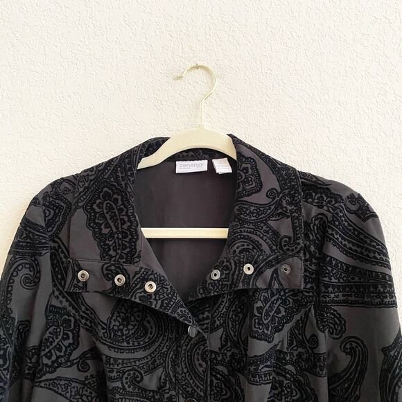 Chico's Black Paisley Neema Flocked Snap Button Long Sleeve Jacket Womans Sz 1 S - Picture 2 of 10
